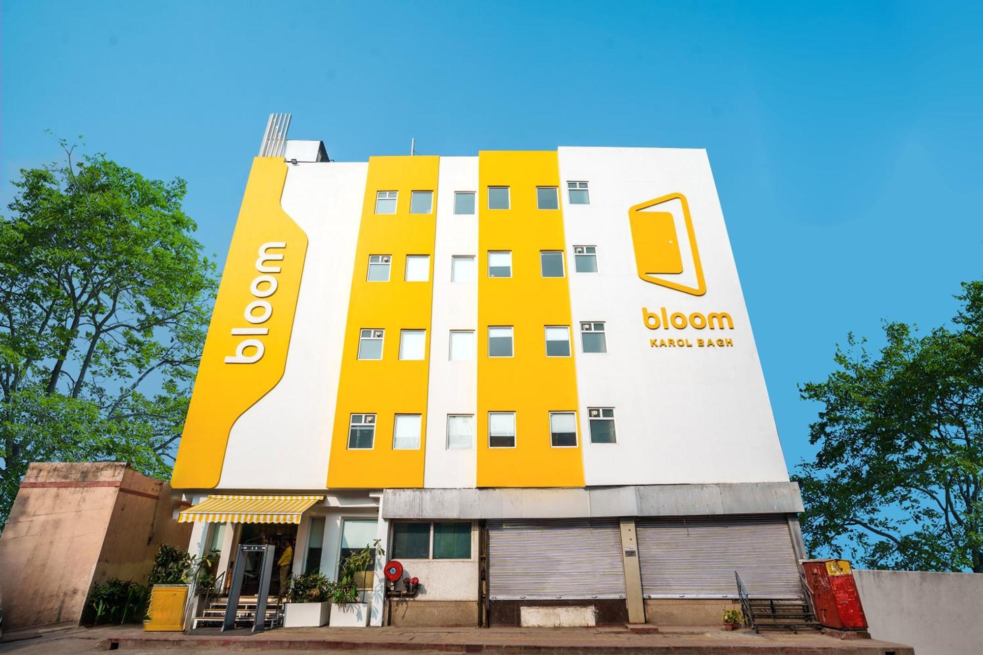 Bloom Hotel - Karol Bagh デリー エクステリア 写真
