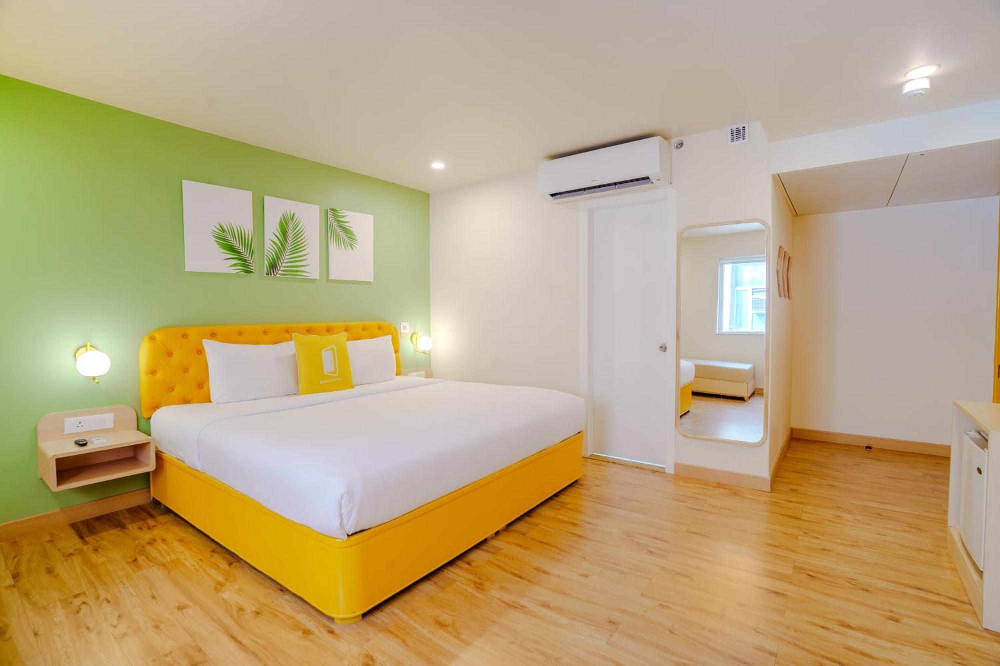 Bloom Hotel - Karol Bagh デリー エクステリア 写真