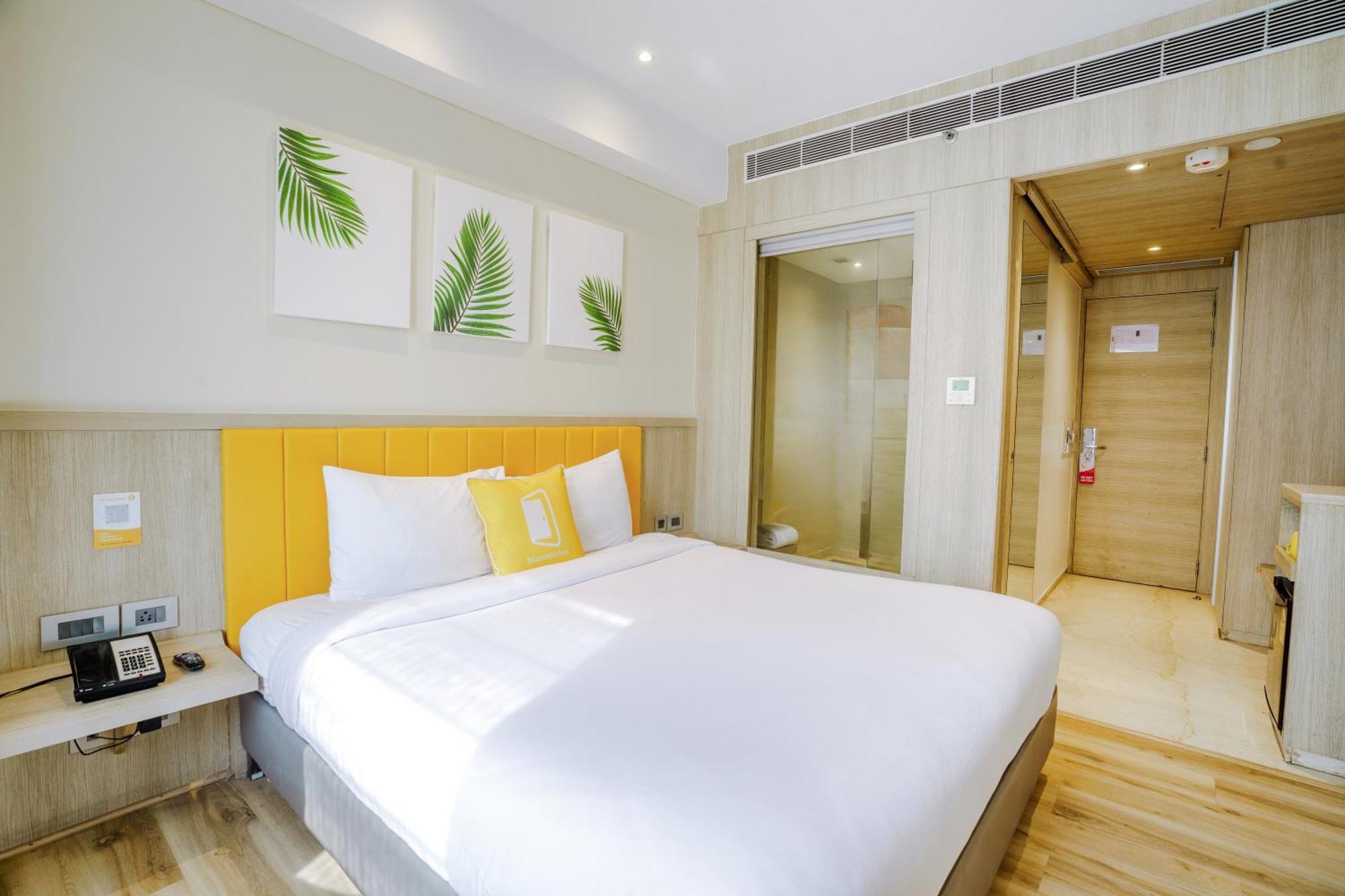 Bloom Hotel - Karol Bagh デリー エクステリア 写真