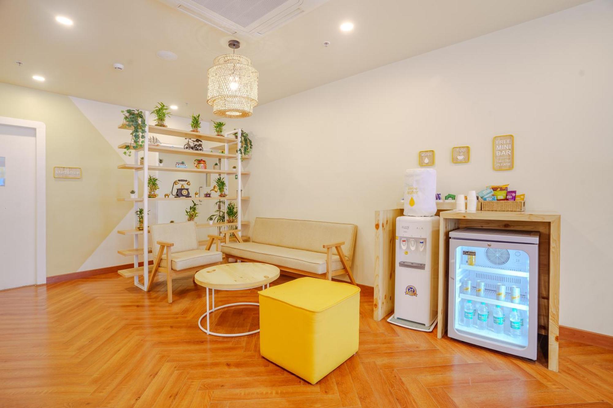 Bloom Hotel - Karol Bagh デリー エクステリア 写真