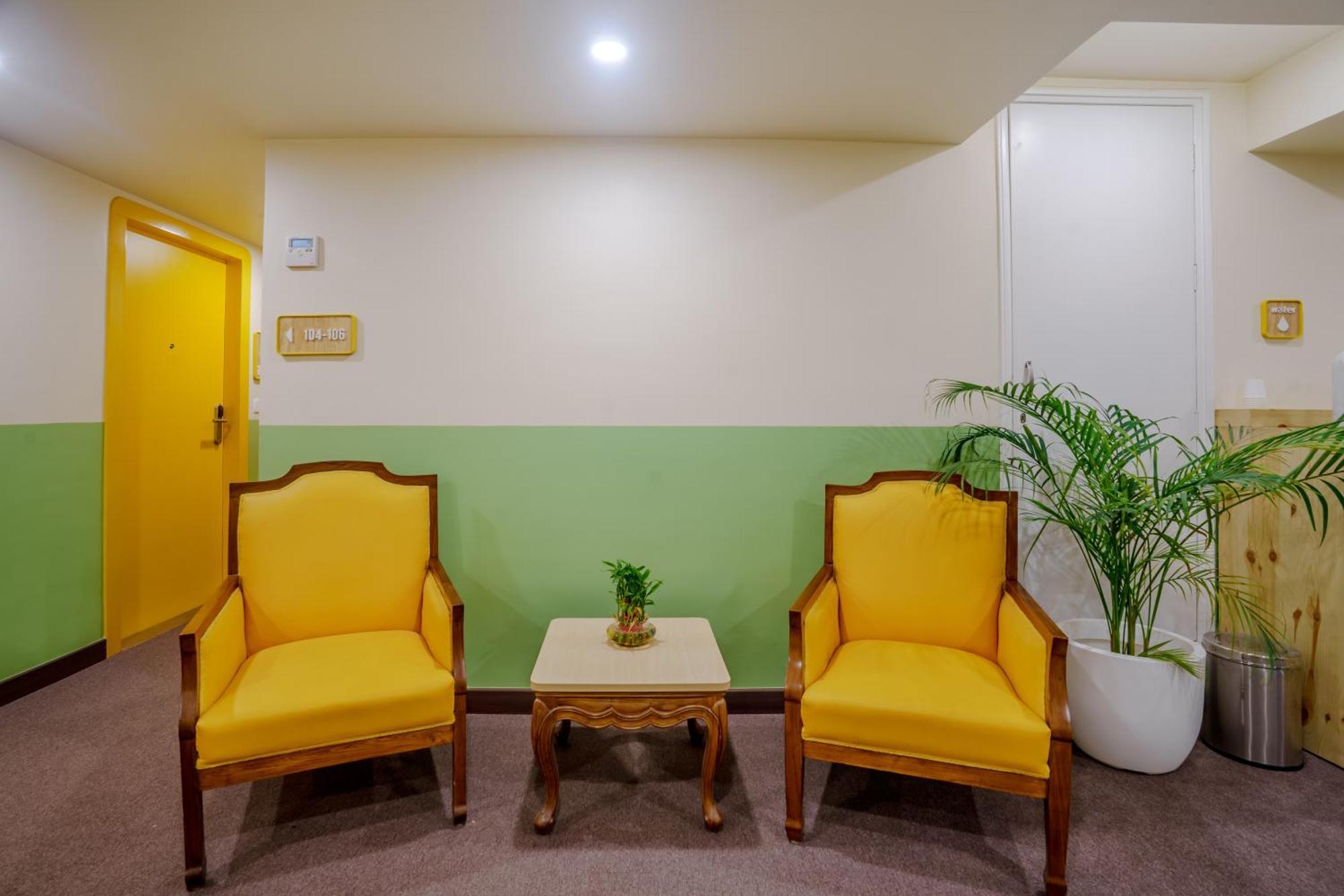 Bloom Hotel - Karol Bagh デリー エクステリア 写真